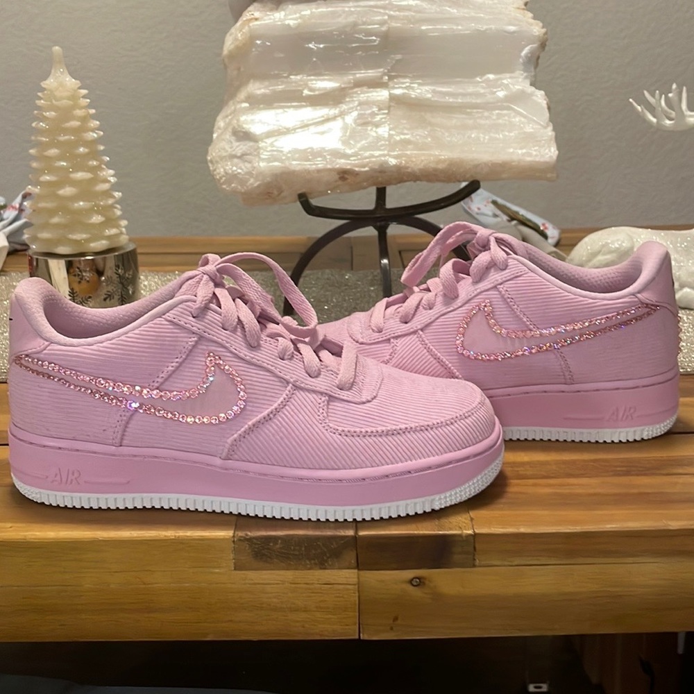 Swarovski Nike Pink corduroy Air Force 1’s with pink SWAROVSKI crystals